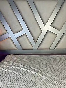 Ashleeyprincess01 online show from 04-28-26, 12:32