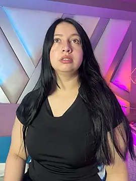 Ashleeyprincess01 online show from 06-01-26, 12:40