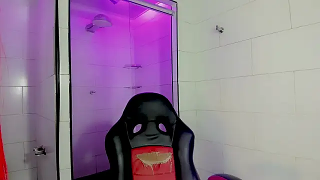 Gema Jones  online show from 04-27-26, 07:34