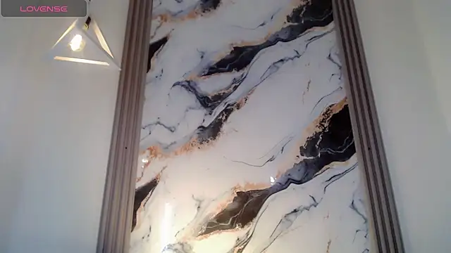 Emma Boms online show from 03-26-26, 03:23