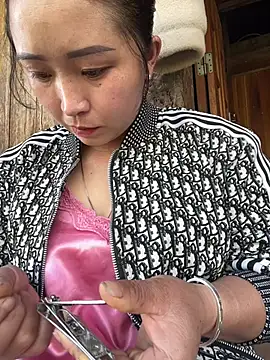 Snapshot of Vena-beauty chatting on 02-26-26, 01:15 Vena-beauty online show from 02-26-26, 01:15