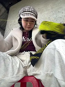 Snapshot of Vena-beauty chatting on 02-27-26, 02:00 Vena-beauty online show from 02-27-26, 02:00