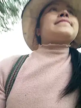 Snapshot of Vena-beauty chatting on 03-10-26, 11:04 Vena-beauty online show from 03-10-26, 11:04