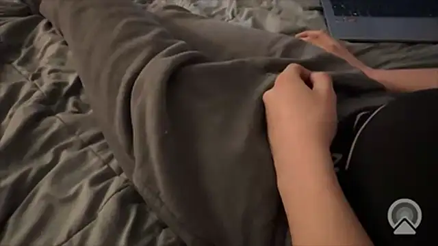 elpocoloco42 online show from 03-31-26, 05:13