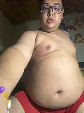 Estiv 05 online show from 03-17-26, 04:06