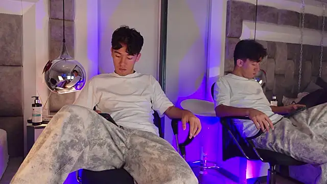 Austin Reedss online show from 04-25-26, 12:41