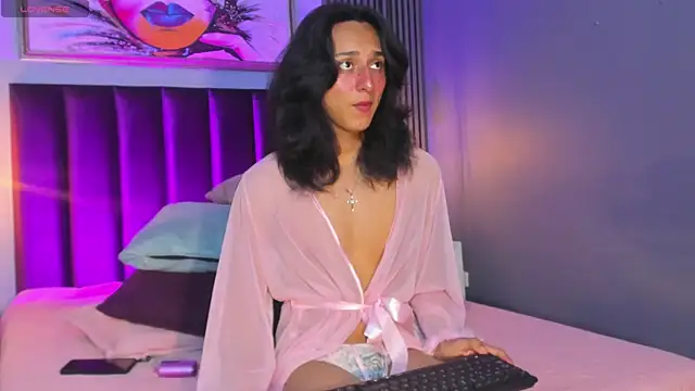 Elisasue online show from 04-27-26, 03:15