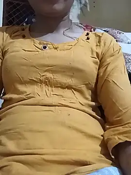 Rashmika Mandana online show from 05-17-26, 02:02