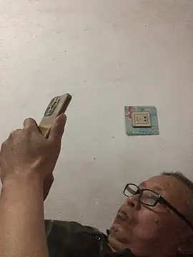 yaocaobi8 online show from 04-18-26, 01:59