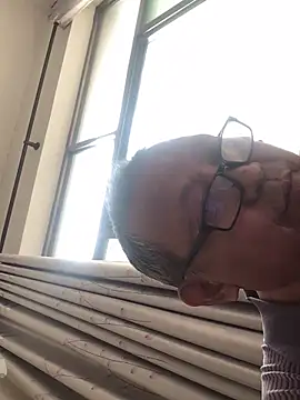 yaocaobi8 online show from 04-25-26, 03:09