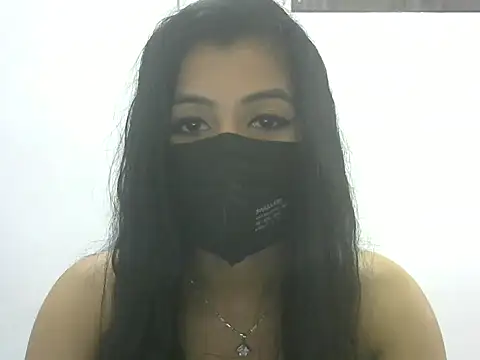 Snapshot of keyswee chatting on 01-13-25, 06:49 keyswee online show from 01-13-25, 06:49