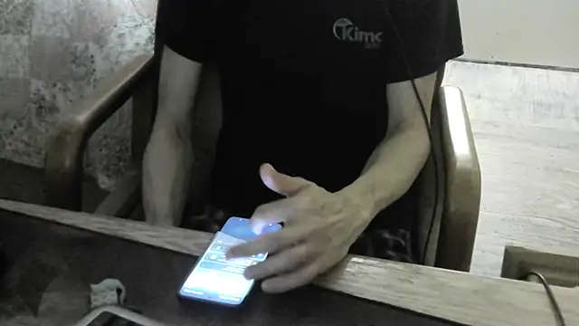 Snapshot of FiSTALiTY chatting on 03-04-26, 09:26 FiSTALiTY online show from 03-04-26, 09:26