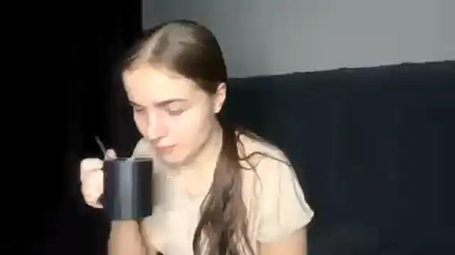 LowriseZiziphus online show from 02-27-26, 04:07