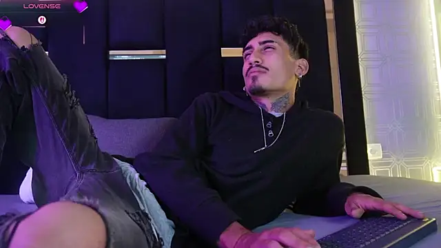 Dark Eros  online show from 03-08-26, 07:28