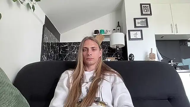 mi chyort online show from 05-24-26, 07:35