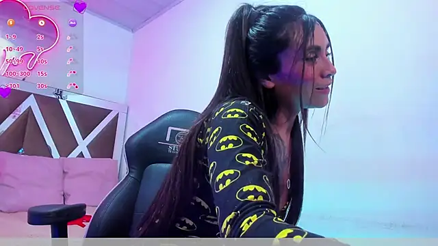 LINDSAY TAY online show from 03-02-26, 05:08