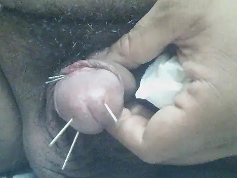 Snapshot of MinhLinh12355 chatting on 03-06-26, 05:20 MinhLinh12355 online show from 03-06-26, 05:20