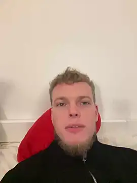 Snapshot of Dencchikk22 chatting on 03-05-26, 04:36 Dencchikk22 online show from 03-05-26, 04:36