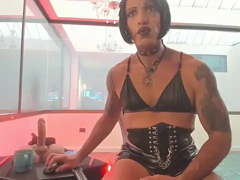 Lilith madame satan online show from 03-02-26, 06:59