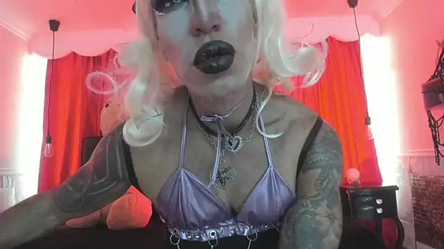 Snapshot of Lilith_madame_satan chatting on 06-09-26, 05:13 Lilith madame satan online show from 06-09-26, 05:13