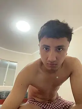 Snapshot of Gonzalogz chatting on 05-04-26, 11:56 Gonzalogz online show from 05-04-26, 11:56