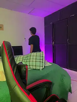 Camii pink online show from 03-09-26, 06:45