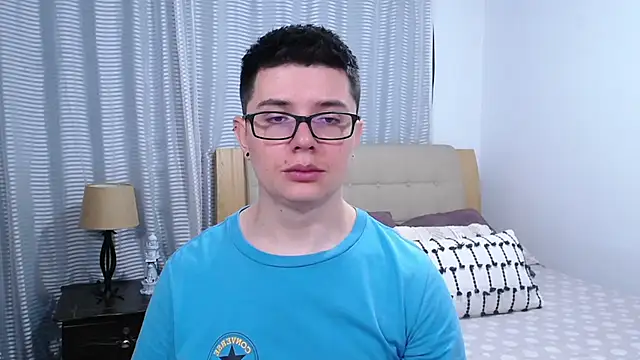 BlackFoXXX69 online show from 04-18-26, 06:23