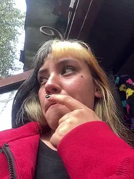 Sara 92 online show from 03-09-26, 09:41