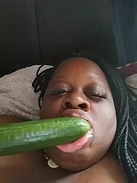 Pinkchocolatebbw online show from 05-22-26, 06:24