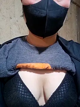 Snapshot of zanh99 chatting on 03-07-26, 04:53 zanh99 online show from 03-07-26, 04:53