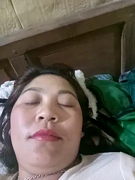 Linhna20 online show from 03-11-26, 04:46