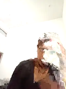 Hot chani online show from 04-12-26, 07:35