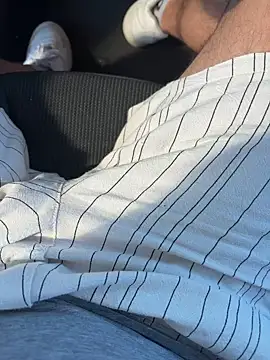 Snapshot of portostrip chatting on 04-08-26, 01:55 portostrip online show from 04-08-26, 01:55