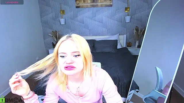 Tessa Ashe online show from 04-01-26, 09:43