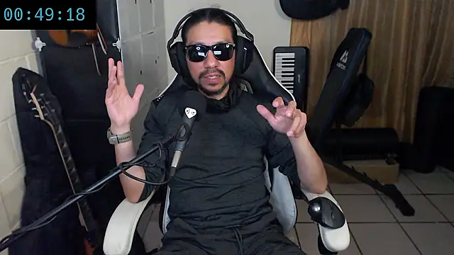 AntuanSV online show from 03-08-26, 06:06