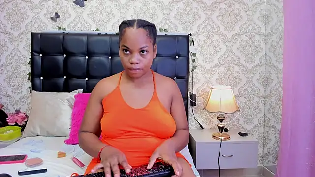 Sara Criss online show from 03-27-26, 01:11