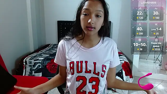 Lovingly Maria online show from 03-13-26, 01:07