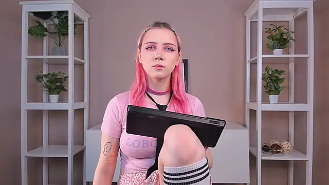 LinMagpuri online show from 03-12-26, 04:07