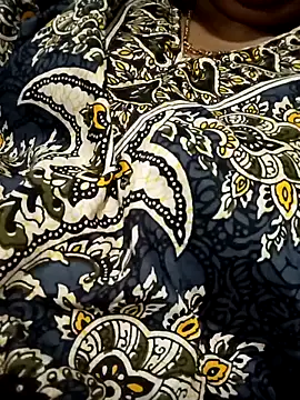 Snapshot of aisha_67 chatting on 03-07-26, 01:08 aisha 67 online show from 03-07-26, 01:08