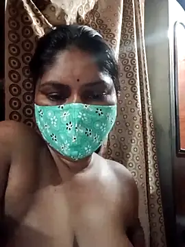 Snapshot of sexyladdupilla chatting on 04-16-26, 12:00 sexyladdupilla online show from 04-16-26, 12:00