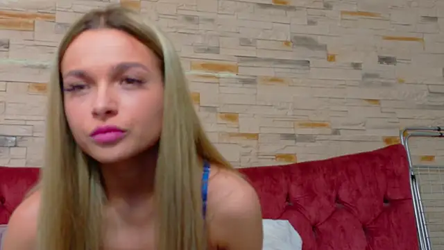 LannaSkyy online show from 03-06-26, 08:38