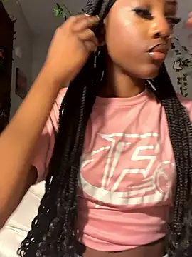 Snapshot of Loopsies chatting on 03-03-26, 11:54 Loopsies online show from 03-03-26, 11:54