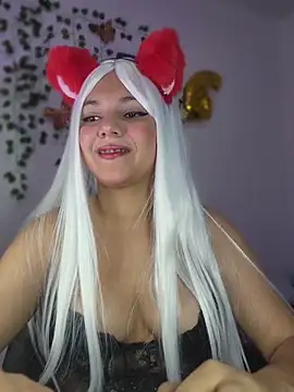 aurora bela online show from 04-17-26, 02:03