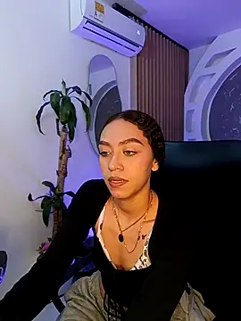 Snapshot of ritzabeth_daniel chatting on 05-04-26, 03:13 ritzabeth daniel online show from 05-04-26, 03:13
