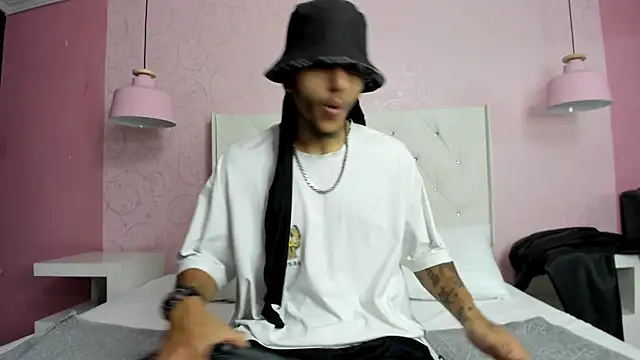 DanteLuxx online show from 04-27-26, 08:07