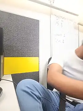 luis230436 online show from 05-25-26, 08:26
