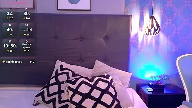 Snapshot of LilyBauer chatting on 02-28-26, 08:21 LilyBauer online show from 02-28-26, 08:21