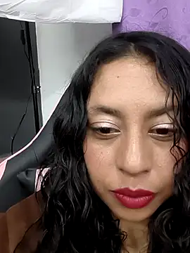 Snapshot of melsylatina chatting on 03-29-26, 06:02 melsylatina online show from 03-29-26, 06:02