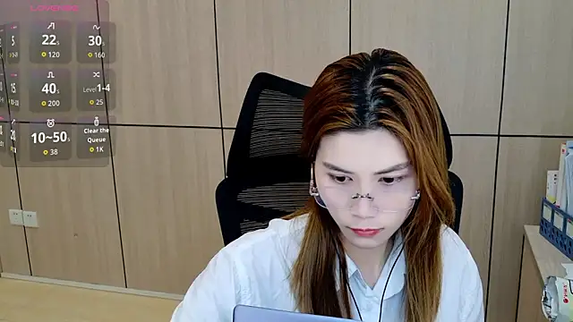 Snapshot of zhen-68 chatting on 04-06-26, 01:58 zhen-68 online show from 04-06-26, 01:58