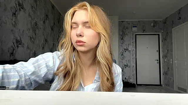 ShariLappas online show from 03-05-26, 12:12